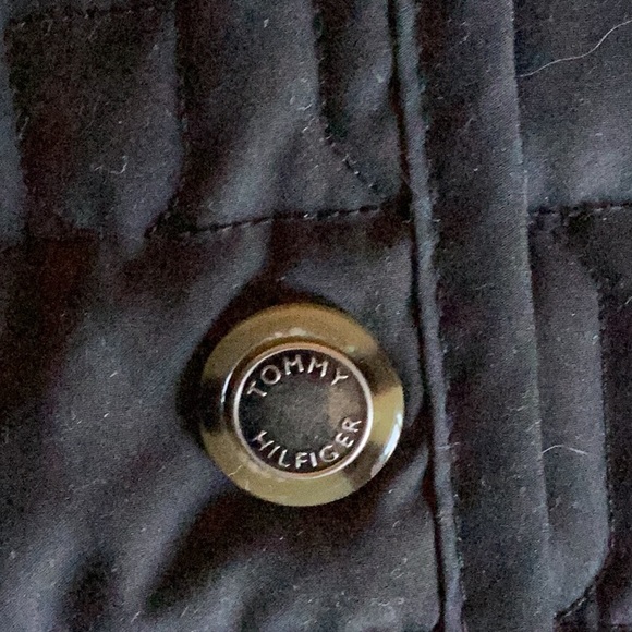 Tommy Hilfiger woven black quilted snap front shirt jacket w/cordu… - Picture 9 of 11